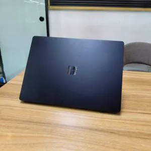 لپ تاپ 13.5 اینچی مایکروسافت مدل Surface Laptop 3 / i5(10)-8GB-256GB-مشکی - Thumbnail 2