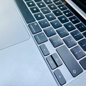 مک بوک پرو استوک 13.3 اینچی اپل مدل MacBook Pro (A2141) 2020- M1 - 8/256GB- نقره ای - Thumbnail 1